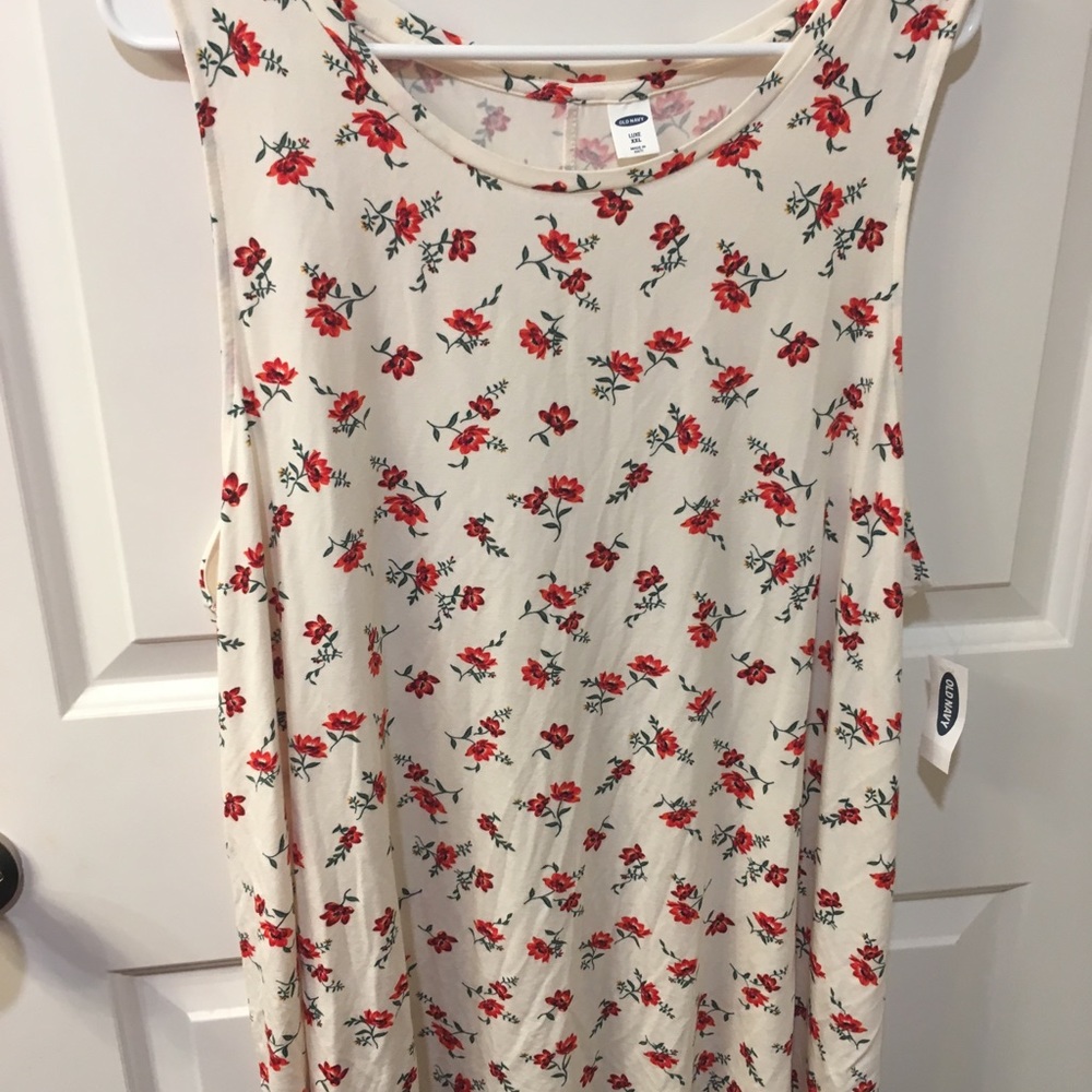 NWT Old Navy white/red floral swing tank XXL